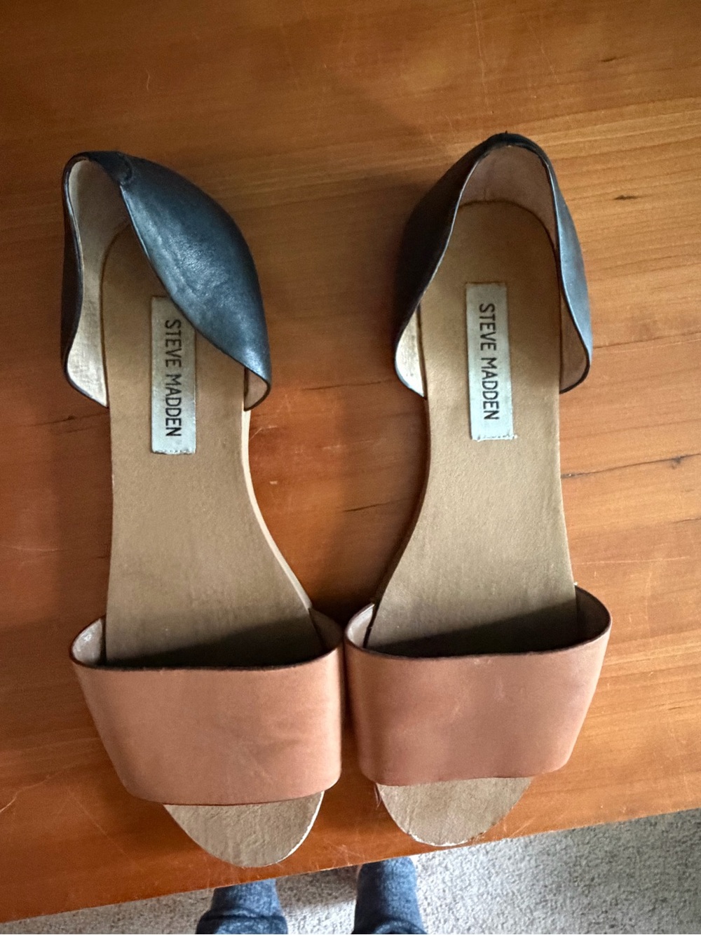Steve Madden Two-Tone Tan and Black Mules